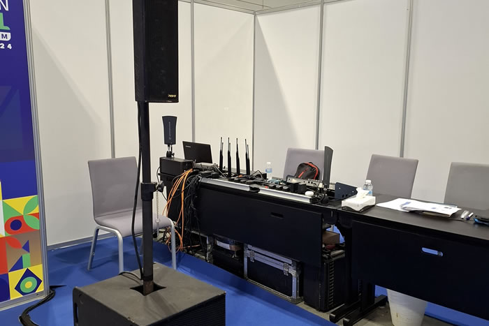 Aura Sound and Control Position