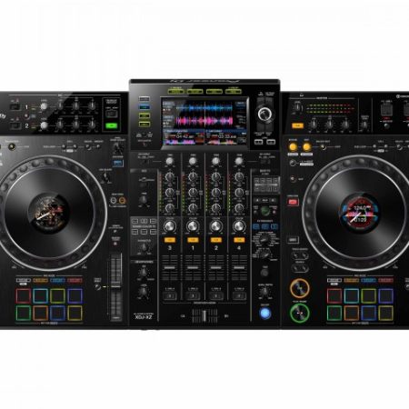 Pioneer XDJ-XZ Professional All-in-One DJ System